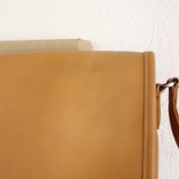 Vintage Coach Companion Crossbody Bag Tan - Picture 6 of 10